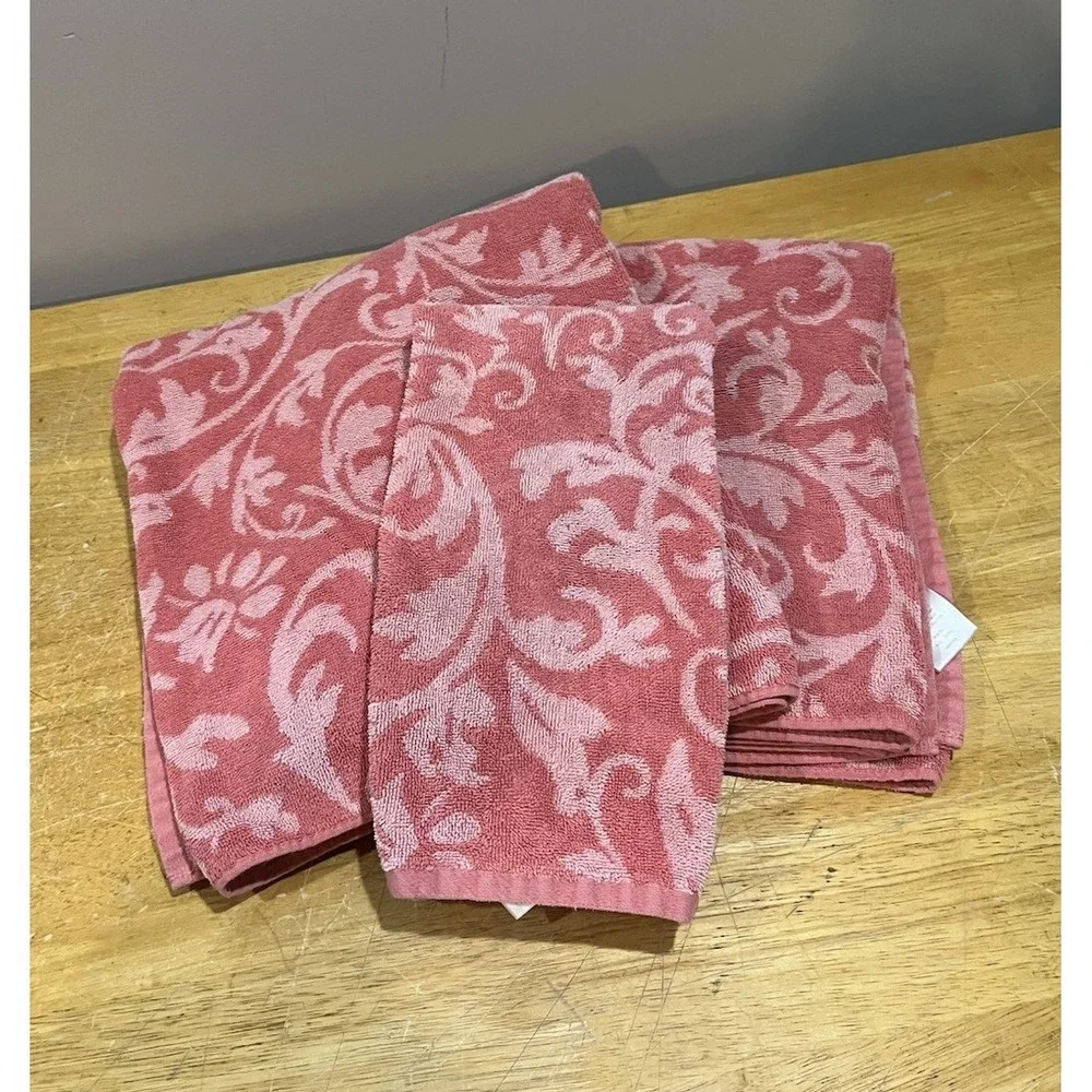 Vtg Royal Velvet JCPenney Pink Jacquard Bath Towel Set Paisley Design Hand Towel